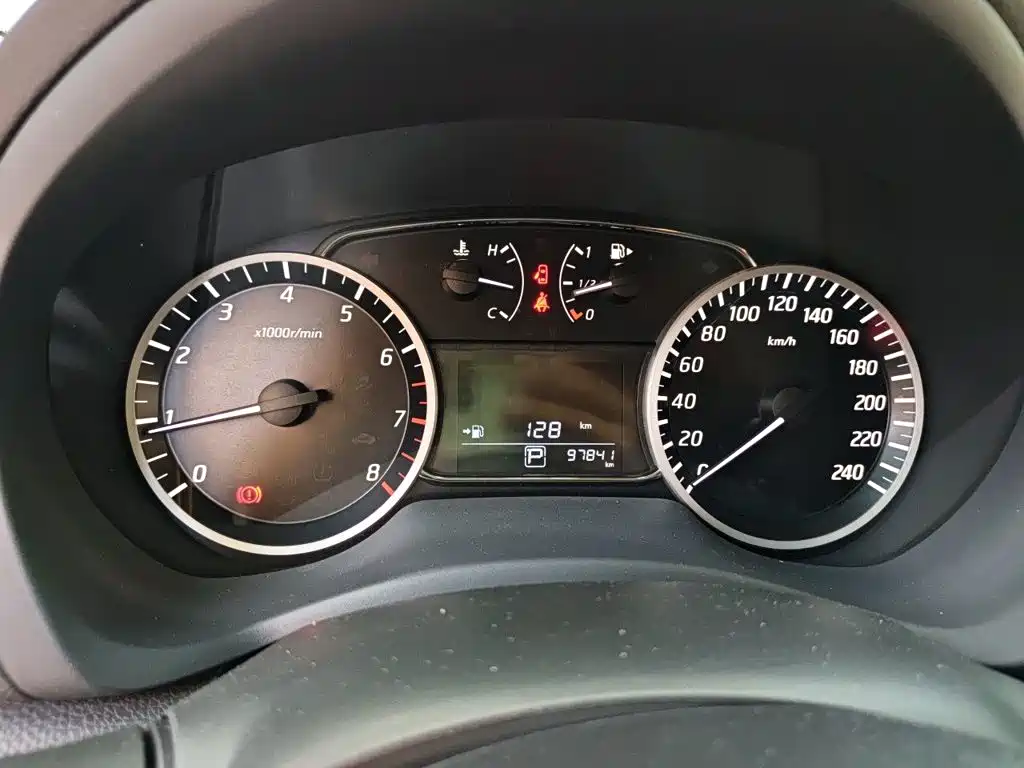 Nissan Sylphy — миниатюра 12