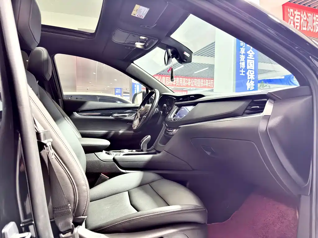 Cadillac XT5 — миниатюра 14