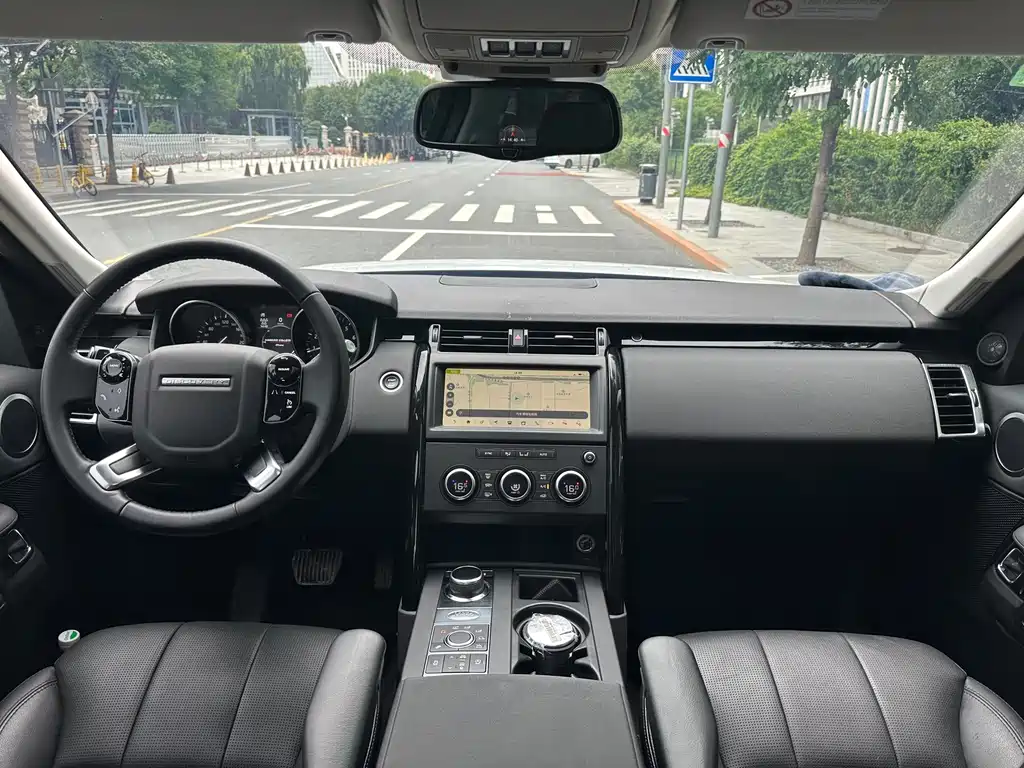 Land Rover Discovery — миниатюра 11