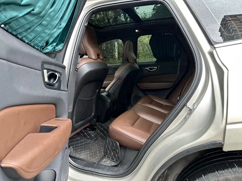 Volvo XC60 — миниатюра 4