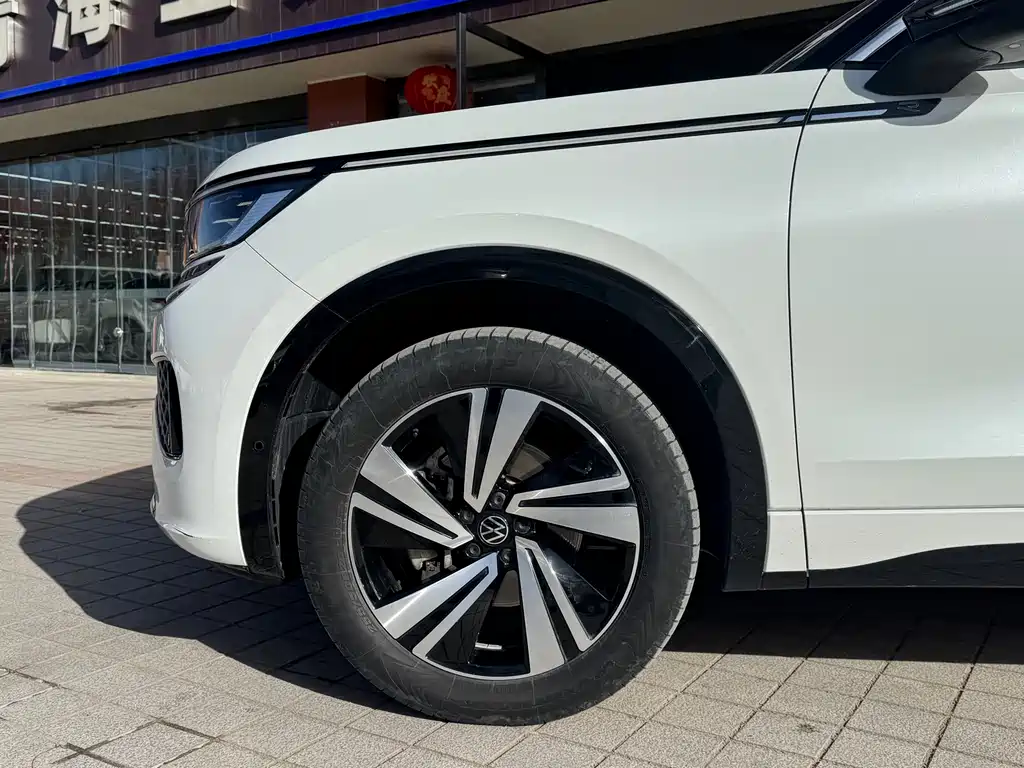 VOLKSWAGEN RANGE PATROL