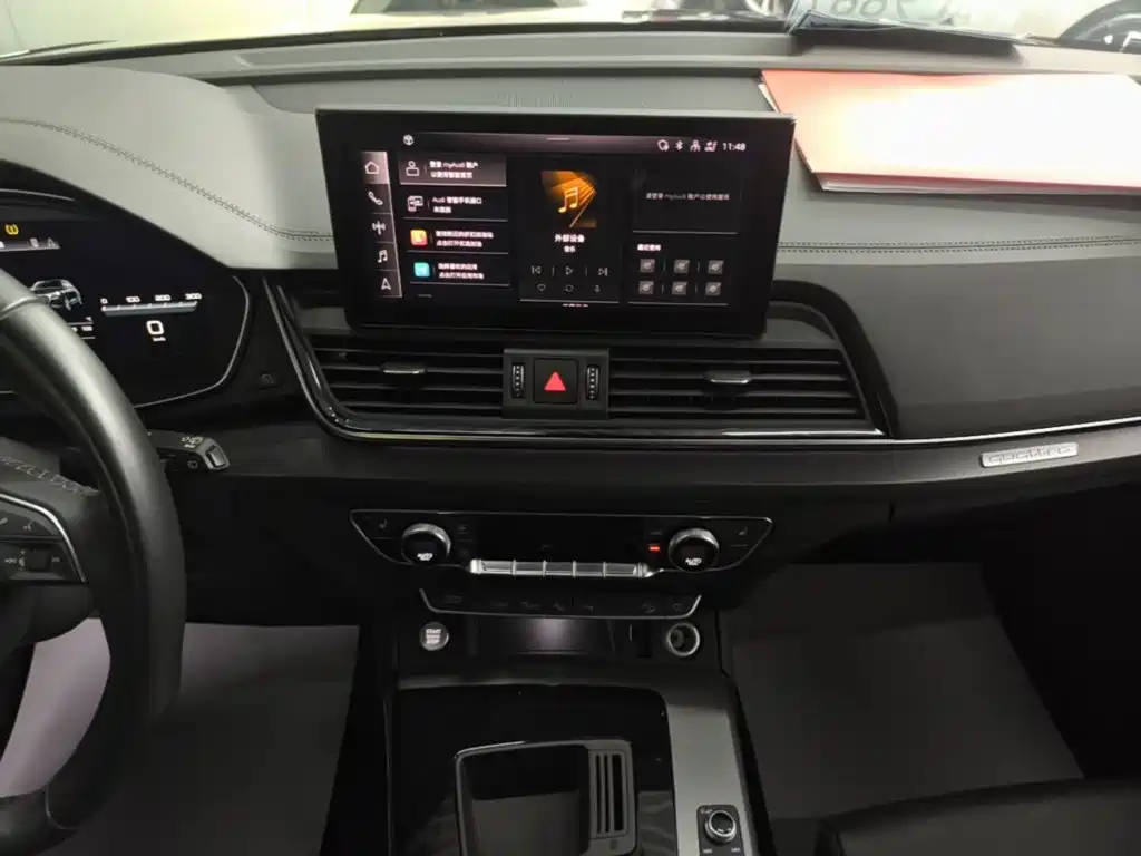 Audi Q5L — миниатюра 13