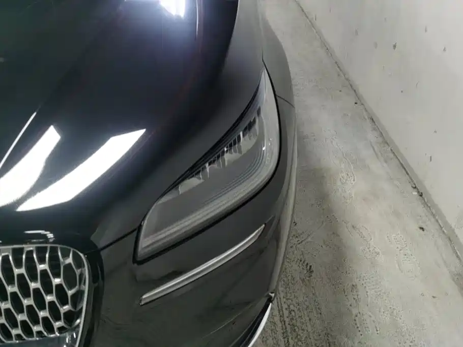Lincoln Corsair 2022 2.0T Premium