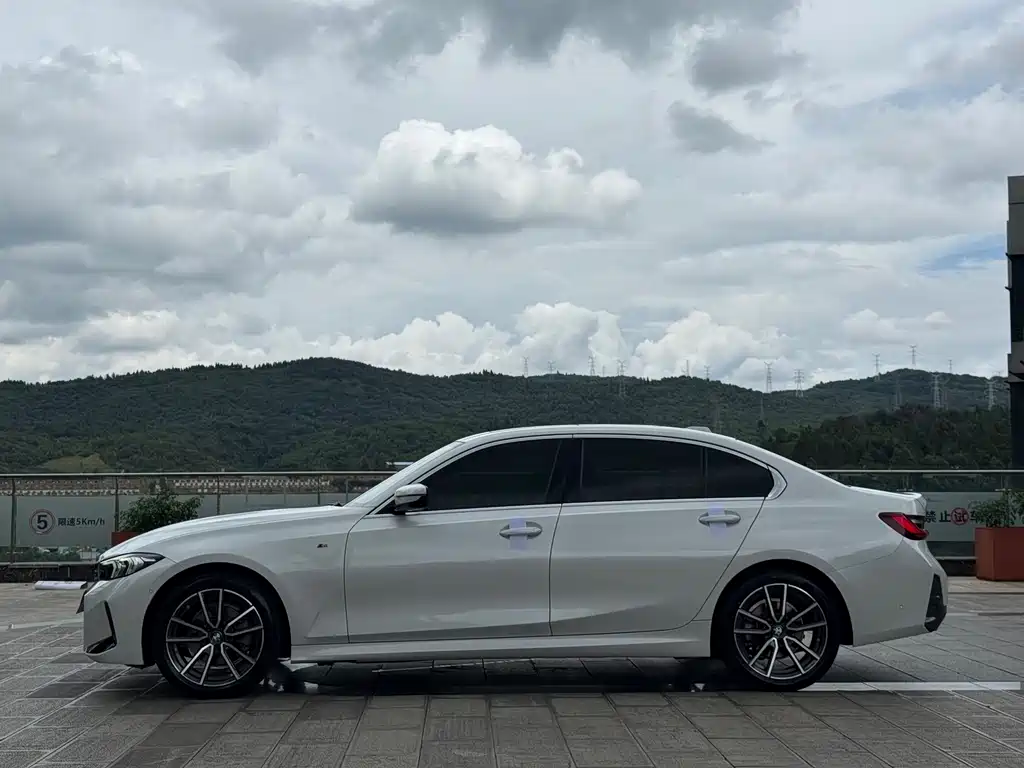 BMW 3 Series — миниатюра 10