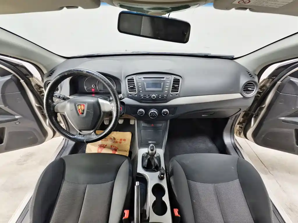 Roewe 350 — миниатюра 9