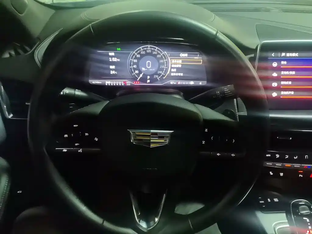Cadillac CT5 — миниатюра 11