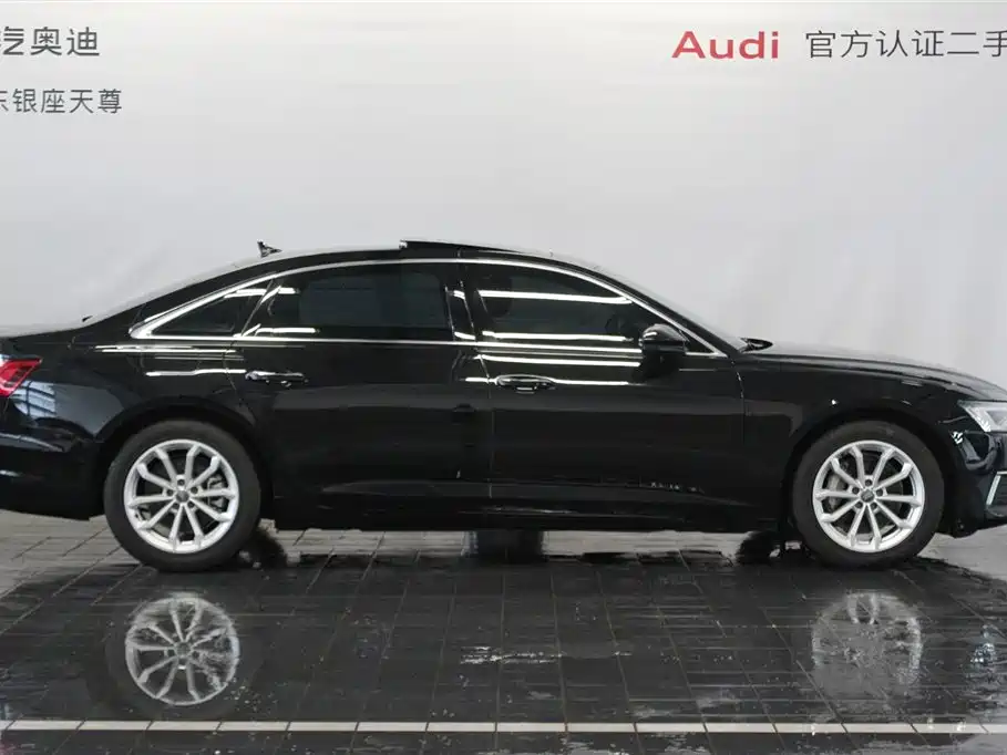 Audi A6L 2022 40 TFSI Luxury