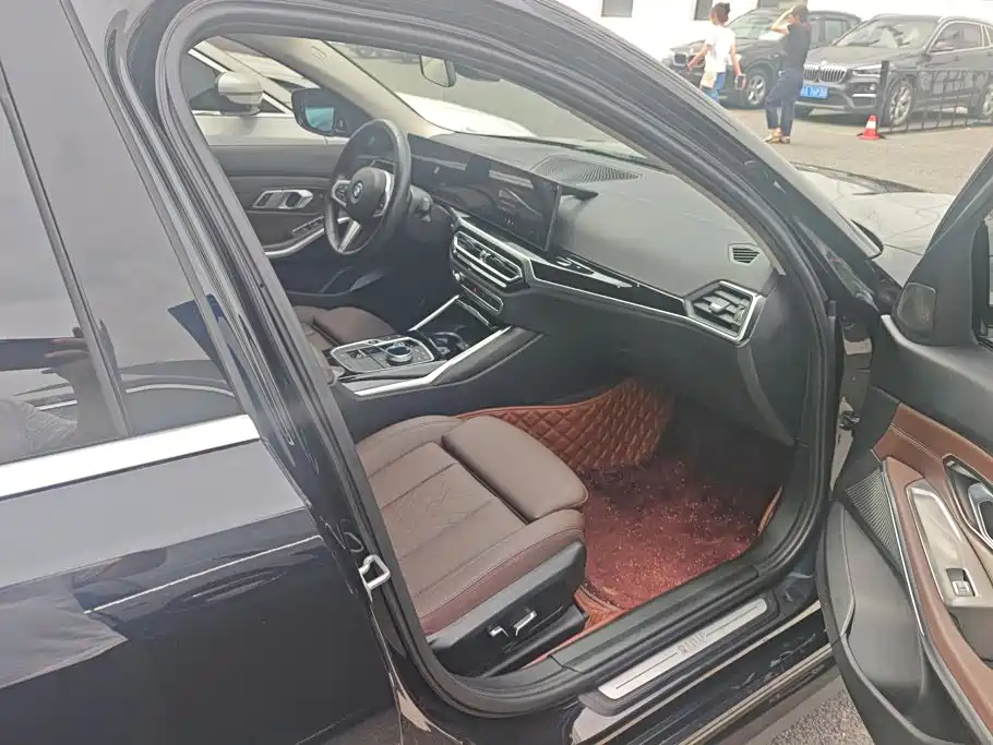 BMW i3 — миниатюра 8