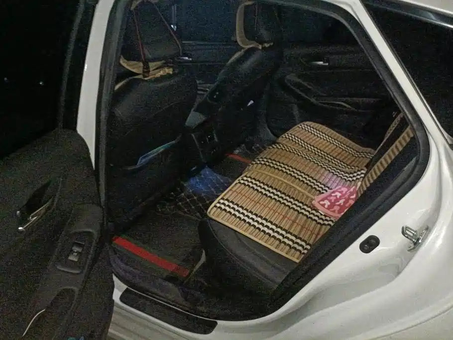Toyota Avalon — миниатюра 11