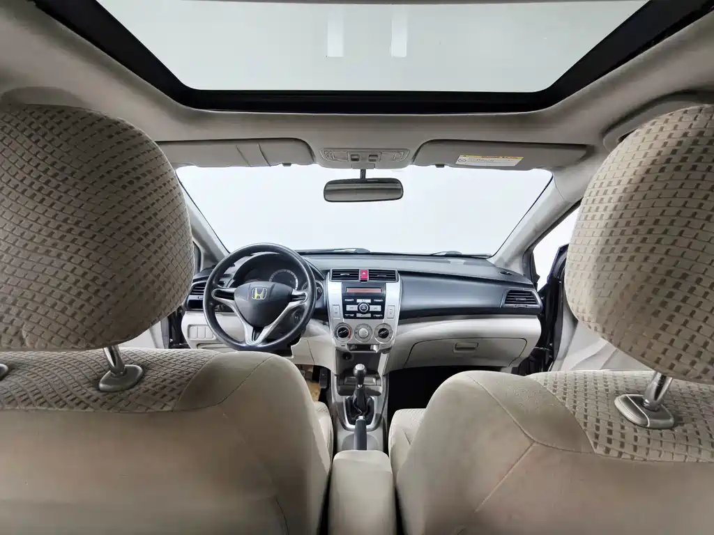 Honda City Classic — миниатюра 10
