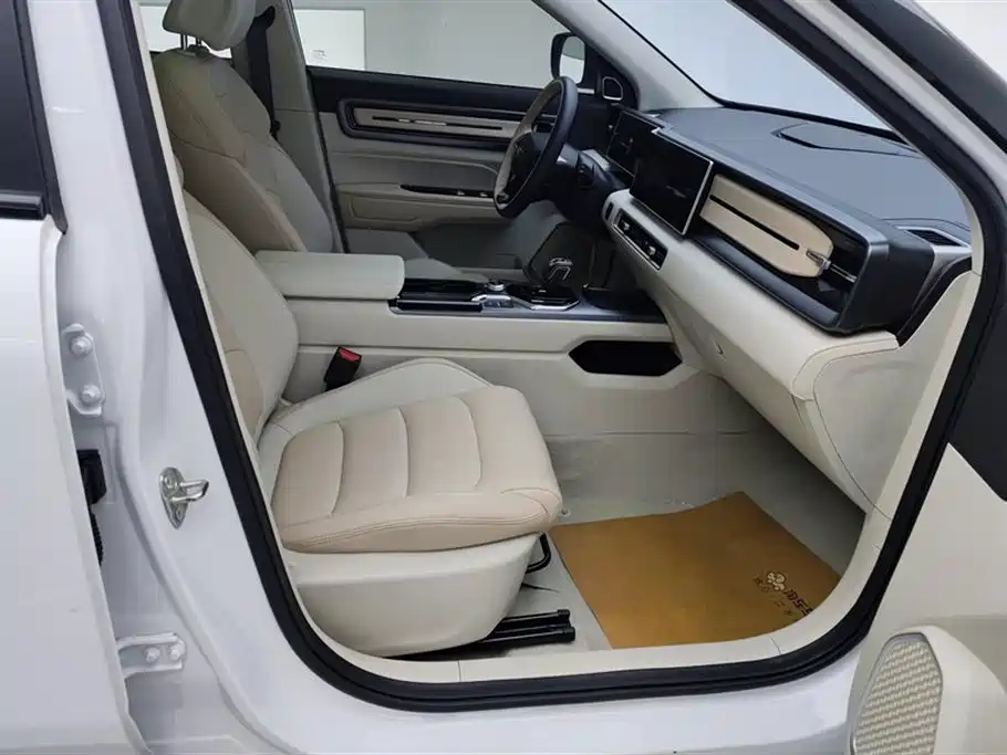 GEELY AUTOMOBILE GEELY ICON