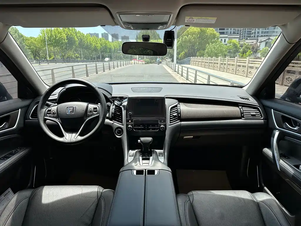 Honda Avancier 240TURBO 2WD Comfort Enjoy Edition, фото 4