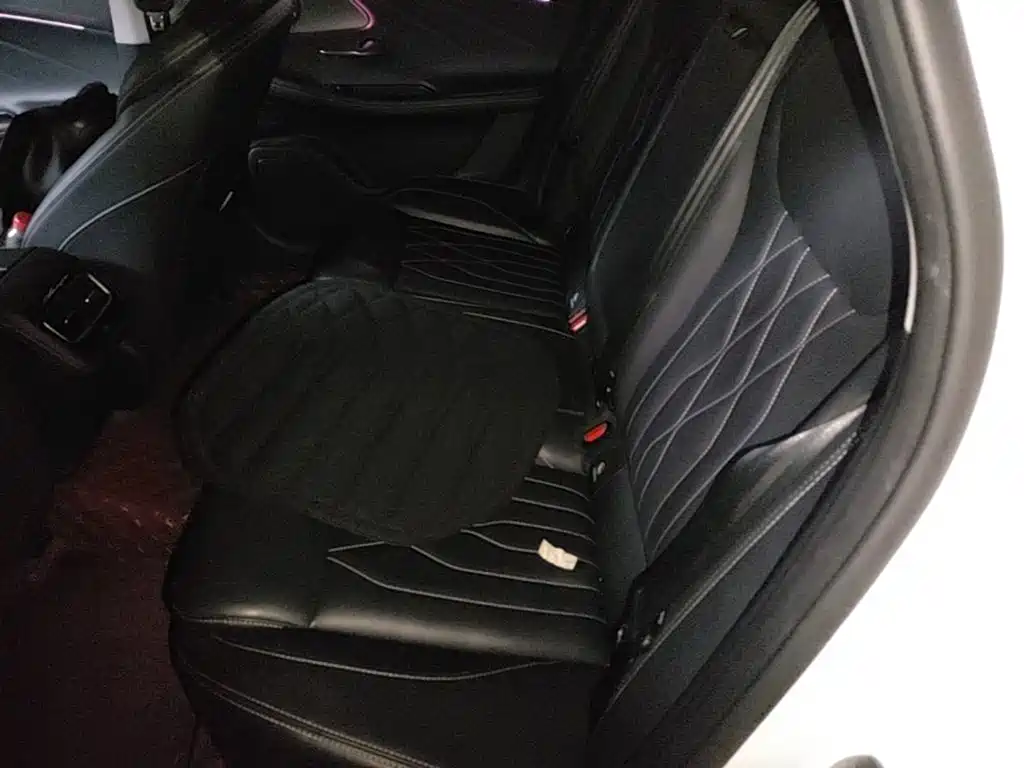 Chery Arrizo 8 — миниатюра 17