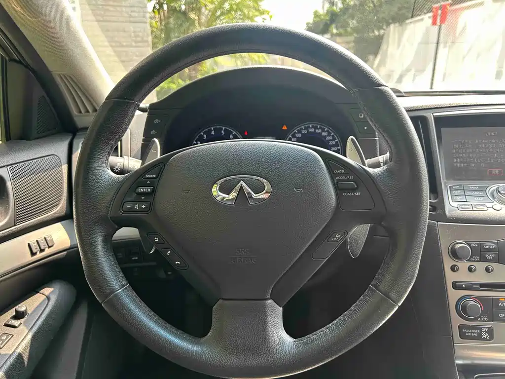 Infiniti G — миниатюра 18