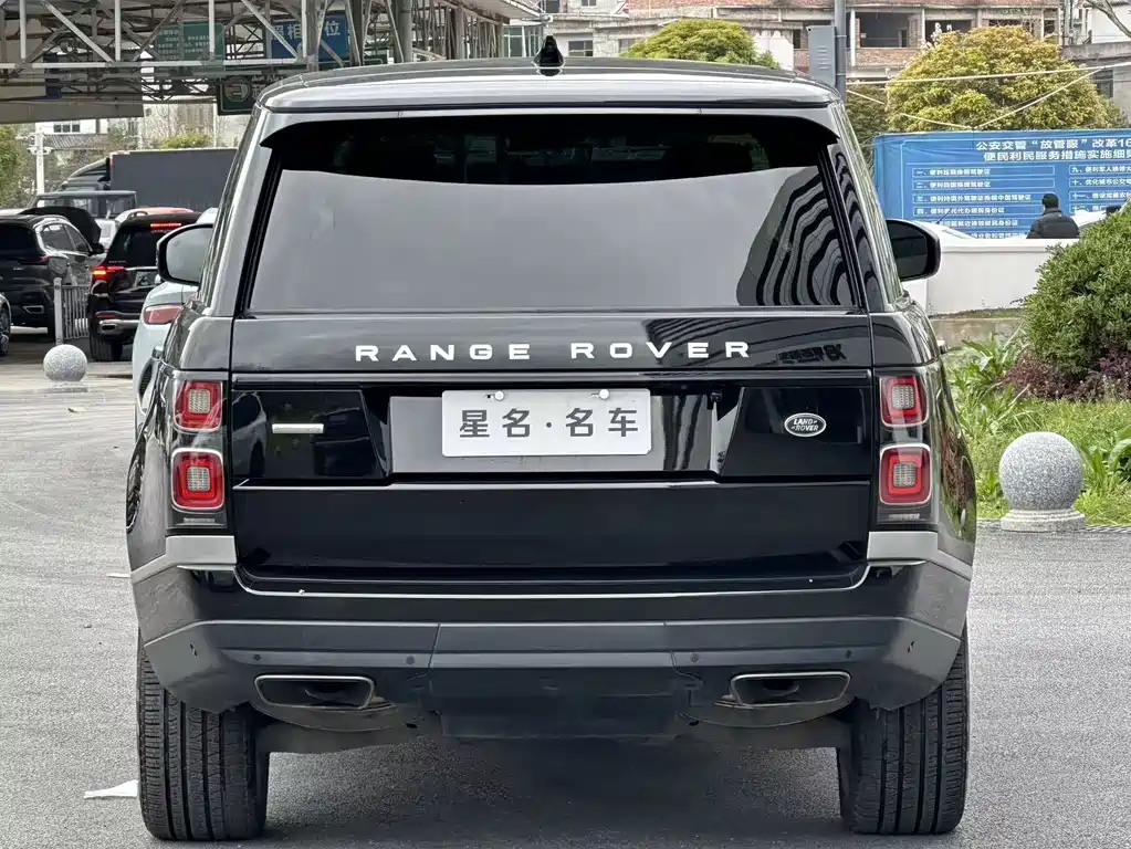 Land Rover Range Rover — миниатюра 8