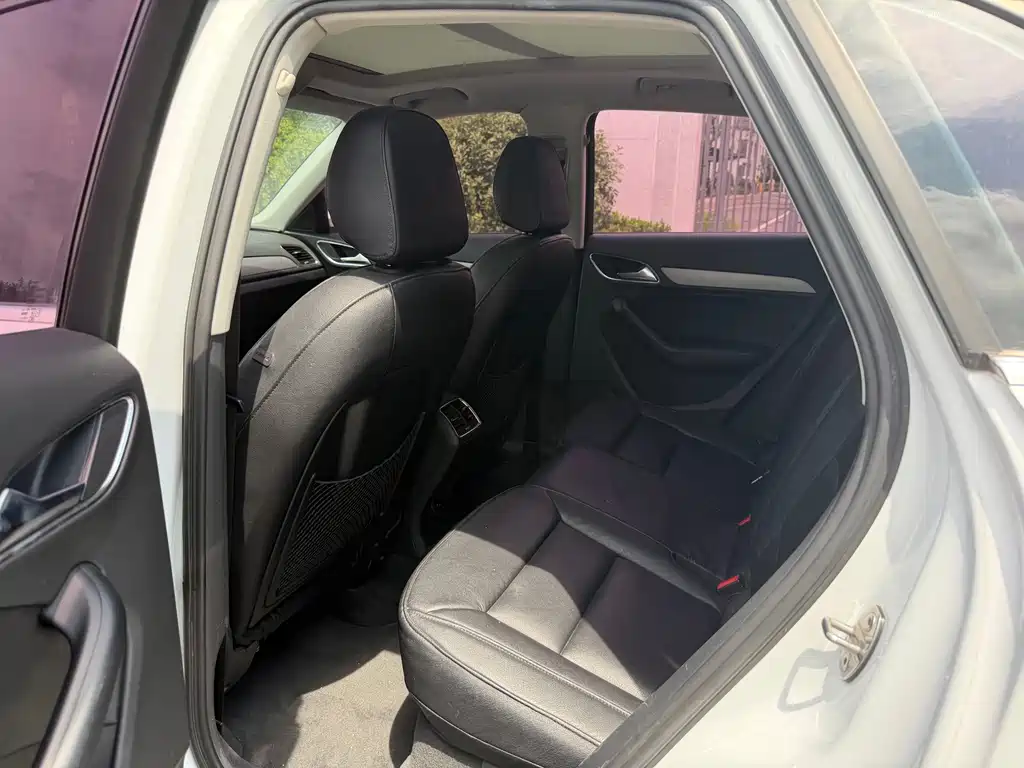 Audi Q3 — миниатюра 4