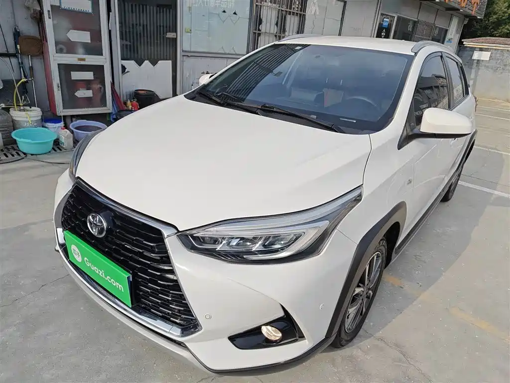 TOYOTA YARIS L ZHIXUAN