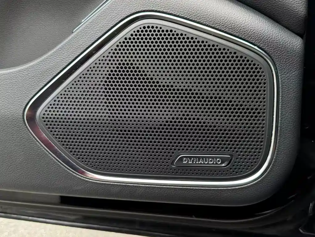 Hongqi Hongqi H5 — миниатюра 10
