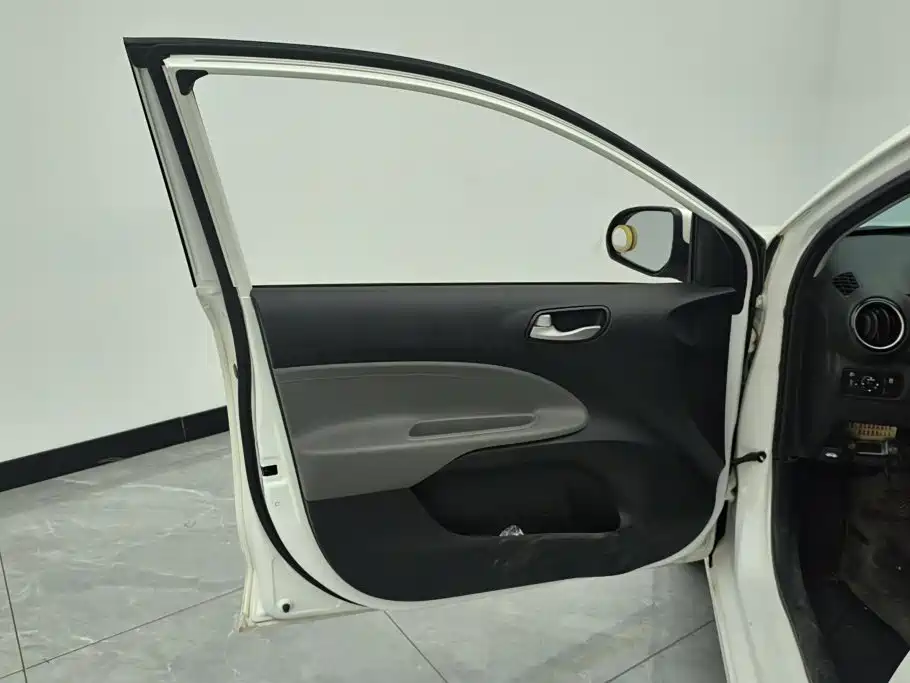 Kia Huanchi — миниатюра 7