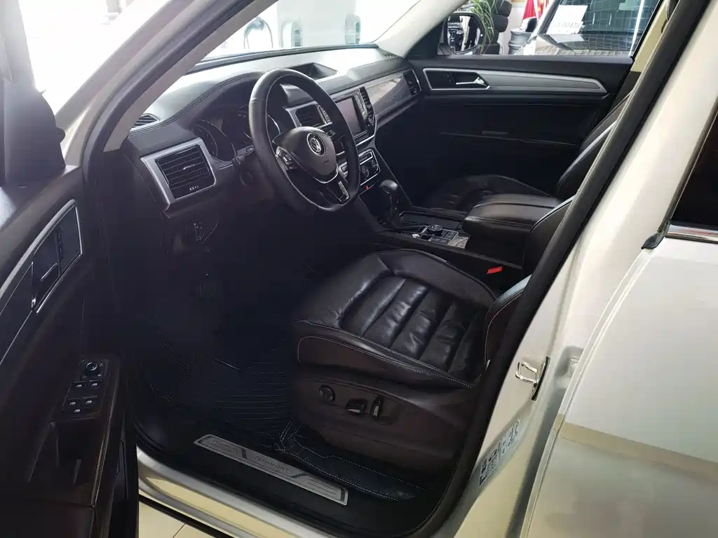 Volkswagen Teramont 2017 530 V6 Luxury