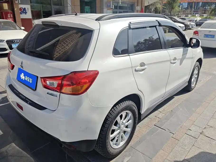 Mitsubishi ASX — миниатюра 3