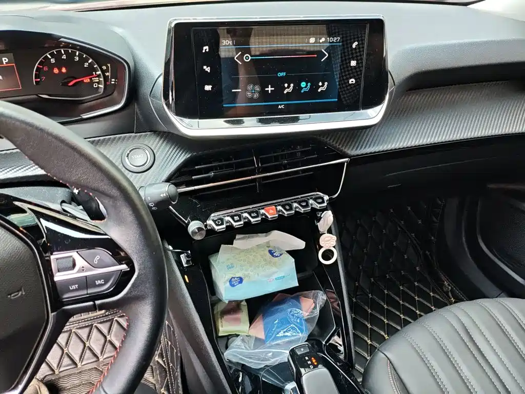 Peugeot 2008 — миниатюра 9