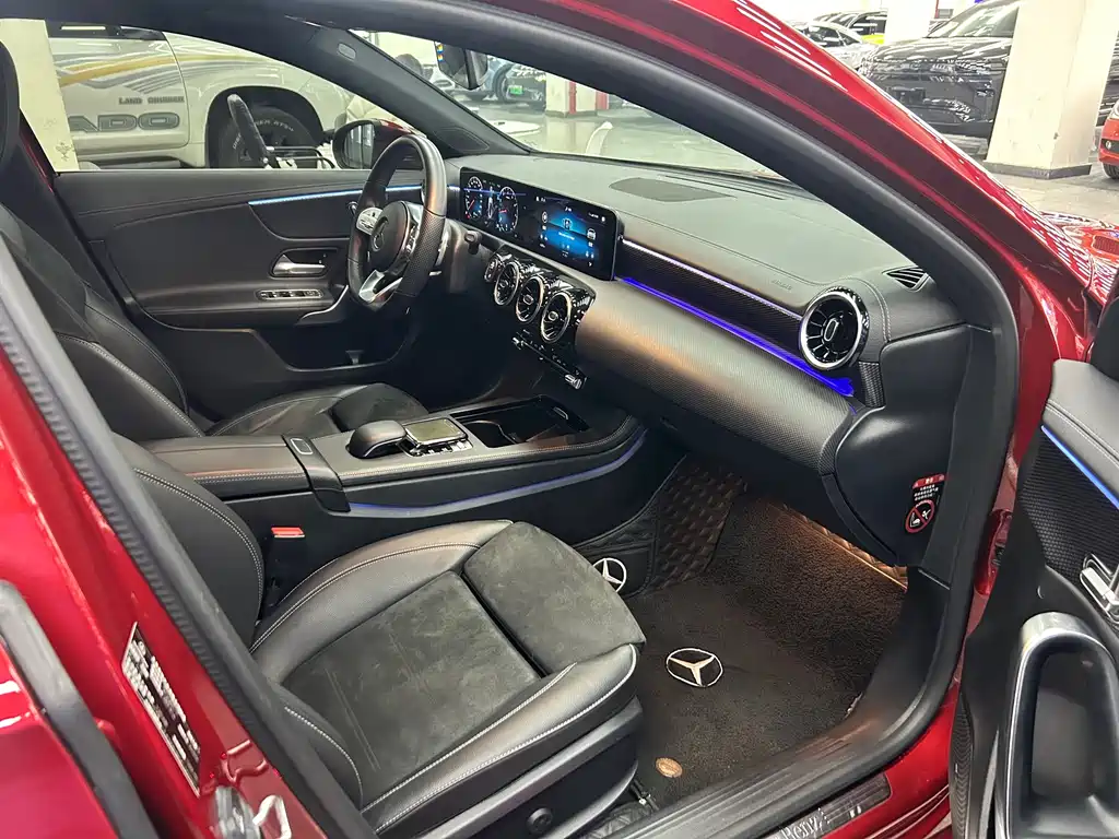 MERCEDES-BENZ A CLASS