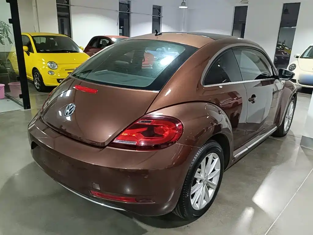 Volkswagen Beetle — миниатюра 7