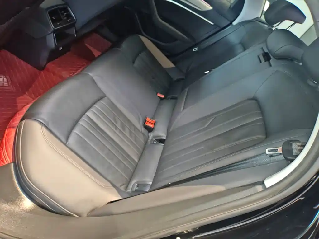 Audi A6 (Import) — миниатюра 17