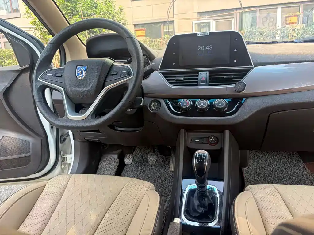 Baojun 310W — миниатюра 24