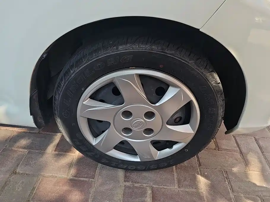 BYD F0 — миниатюра 6