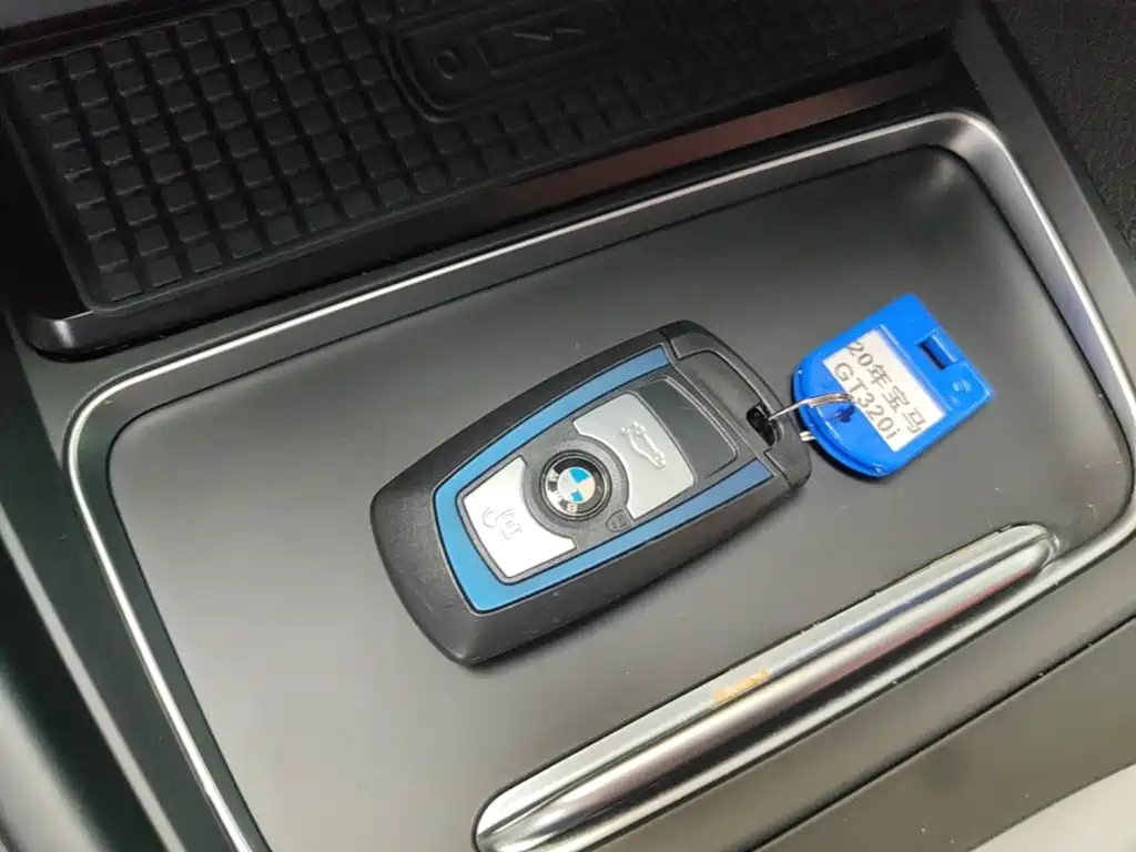 BMW 3 Series GT 3 GT 2019 320i M Sport