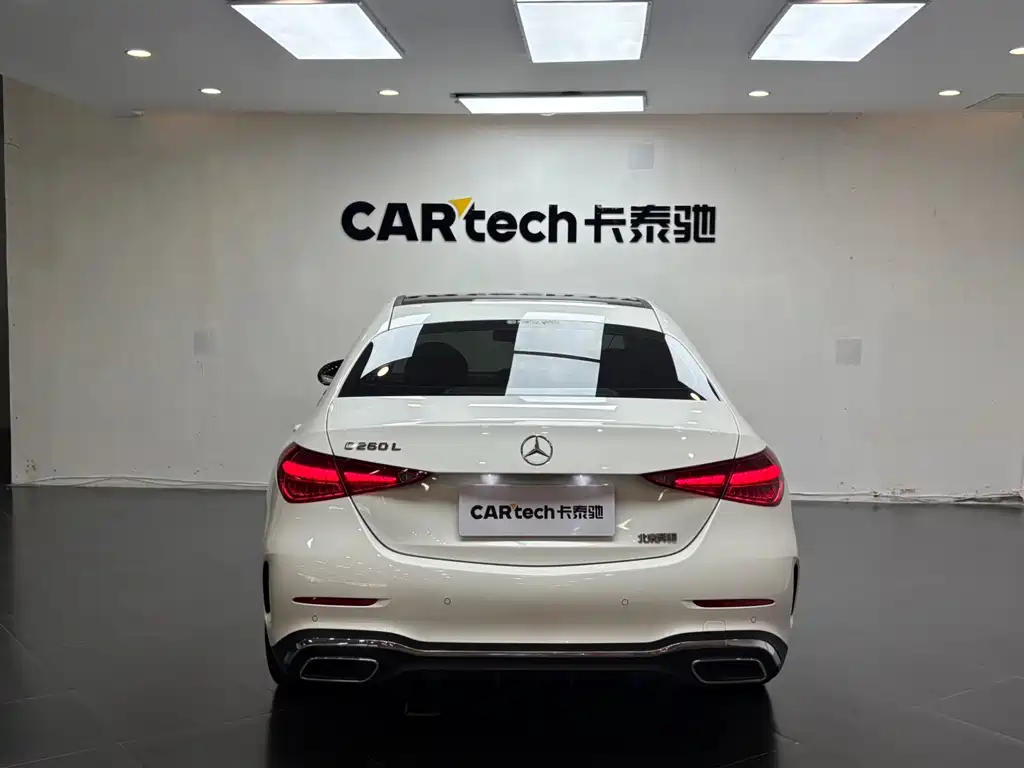 Mercedes-Benz C-Class — миниатюра 4