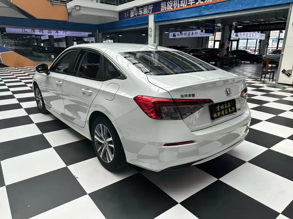 Honda Civic — миниатюра 14