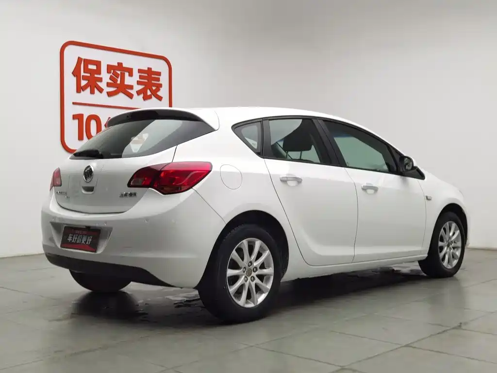 Buick Excelle 2013 XT 1.6L AT Fashion