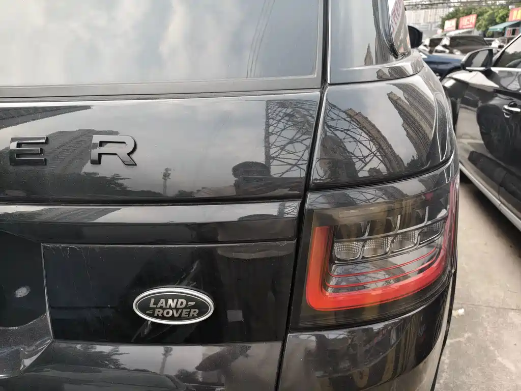 Land Rover Sport — миниатюра 9