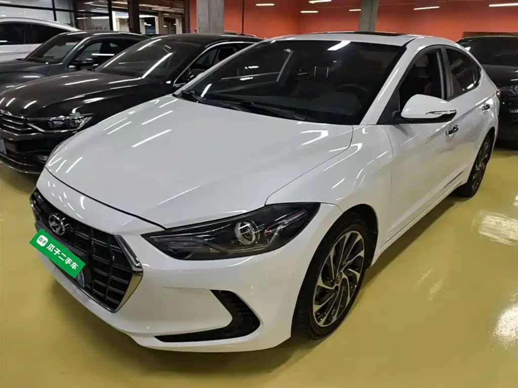 Hyundai Elantra 2020