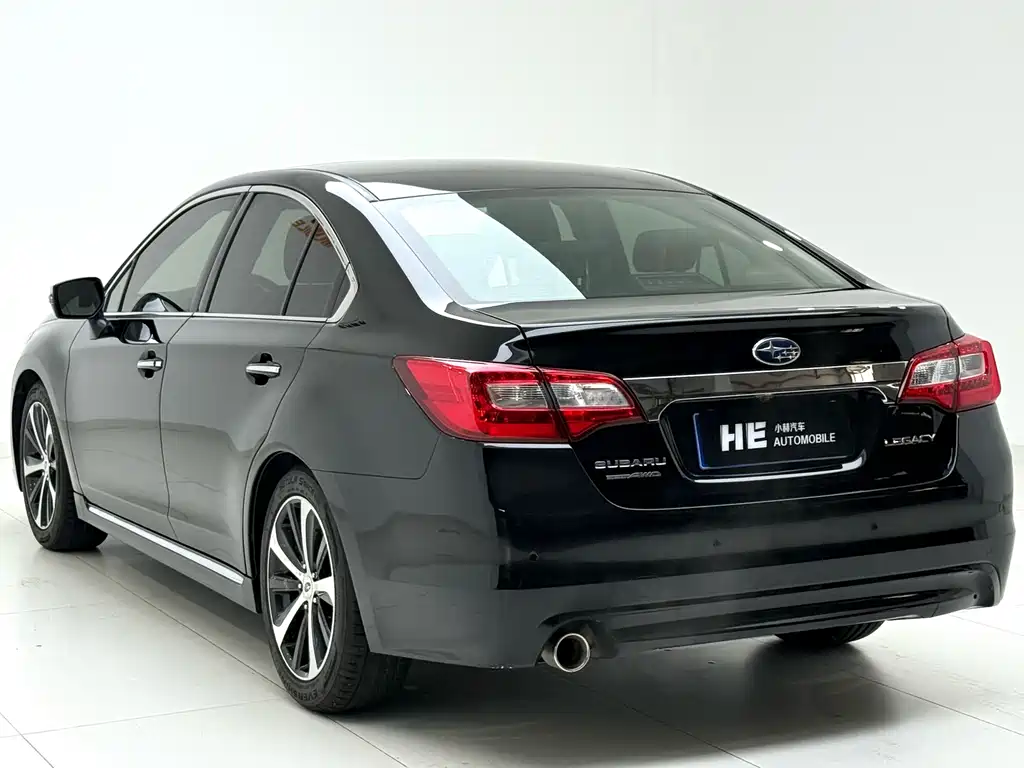 Subaru Legacy — миниатюра 6