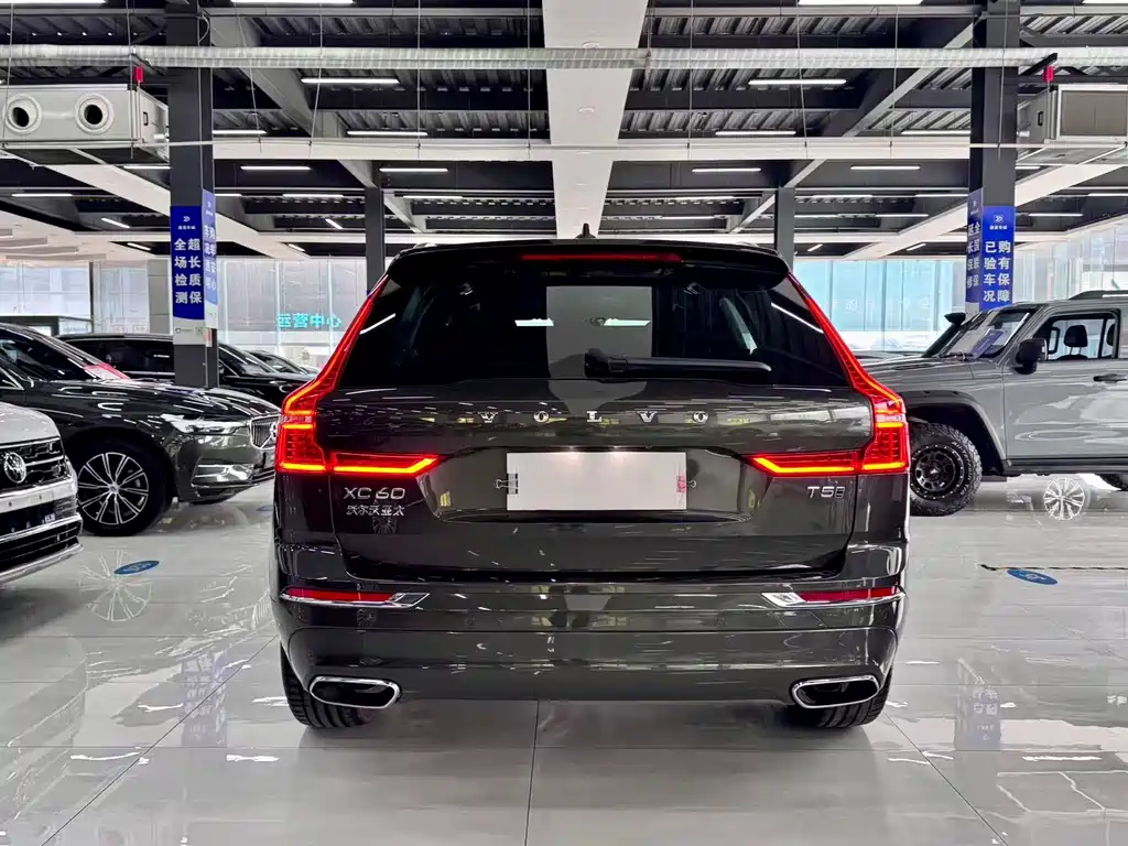 Volvo XC60 2021 T5 Luxury