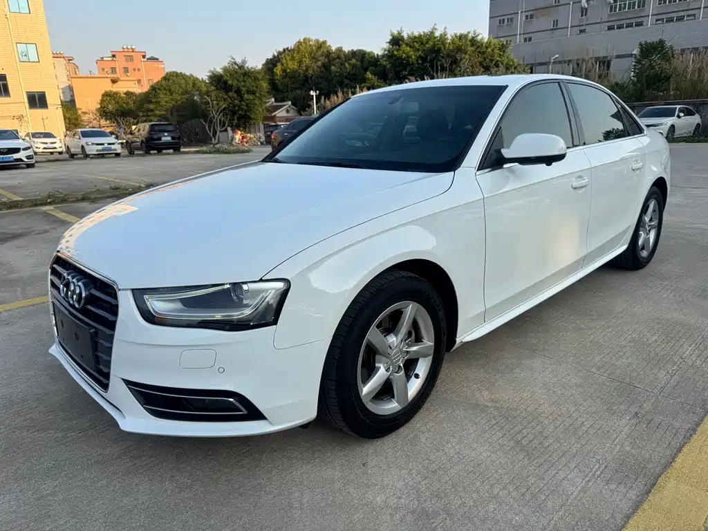 Audi A4L 2013