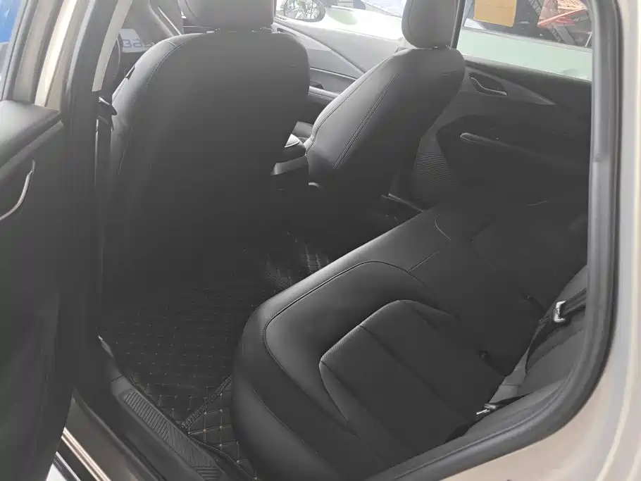 Wuling Xingguang — миниатюра 11