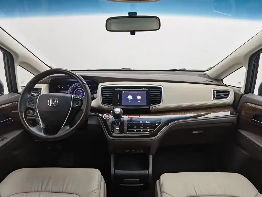 Honda Odyssey — миниатюра 5
