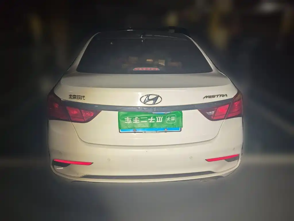 Hyundai Mistra — миниатюра 3