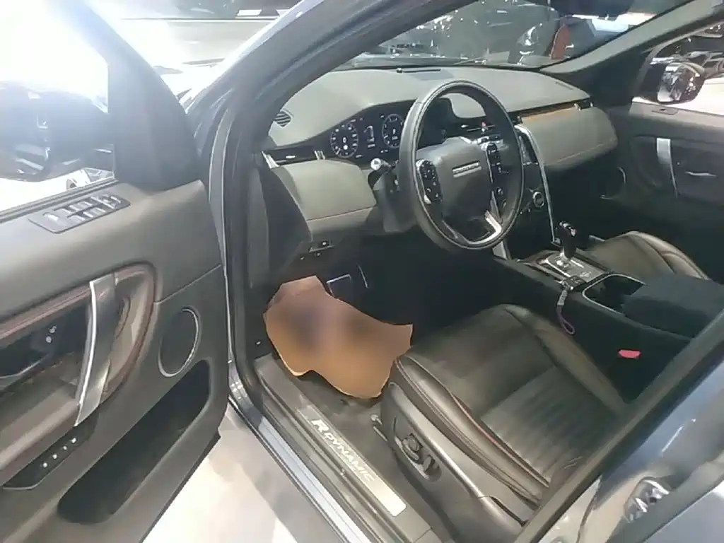 Land Rover Discovery Sport — миниатюра 16