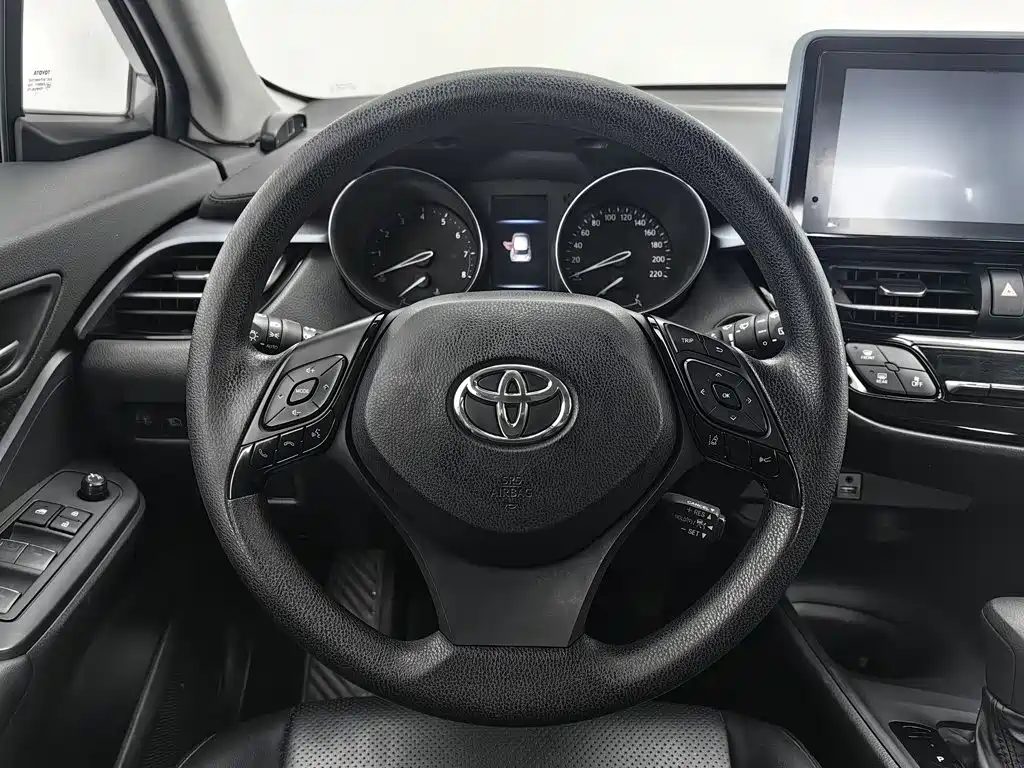 Toyota IZOA — миниатюра 11