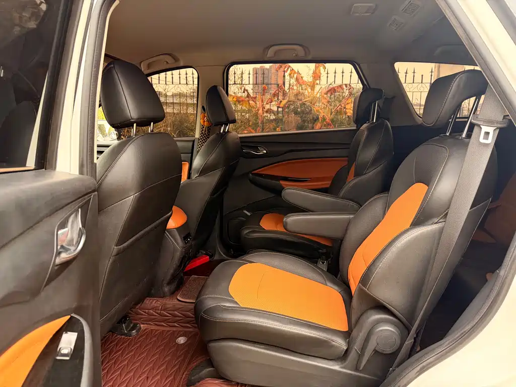 WULING WULING HONGGUANG S3