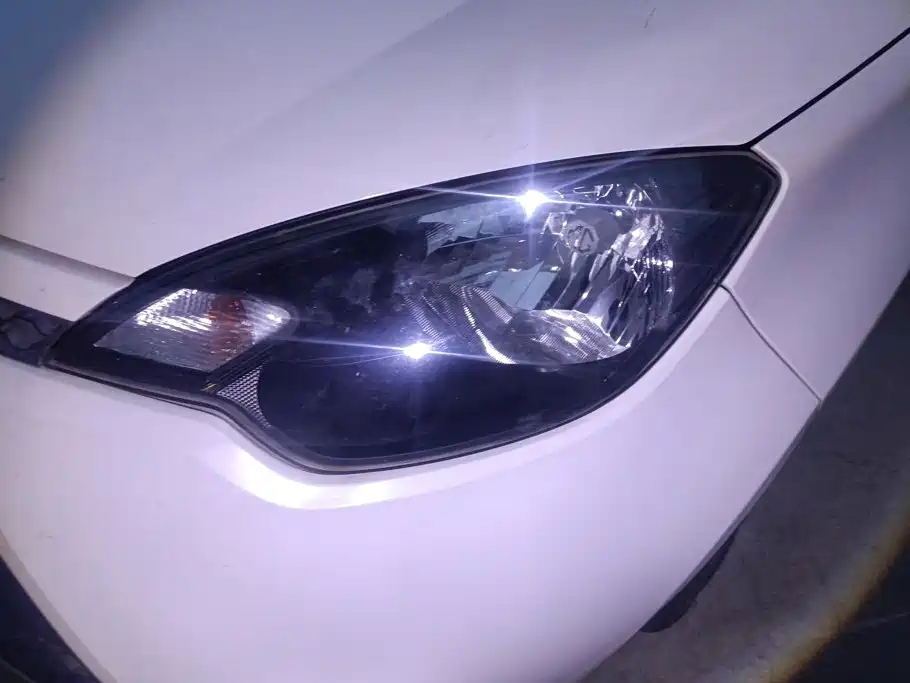 MG 3 2013 1.3L MT Comfort