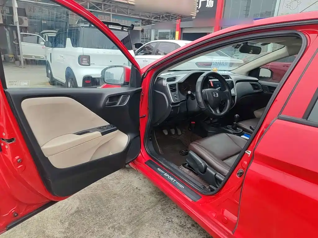 Honda City — миниатюра 16