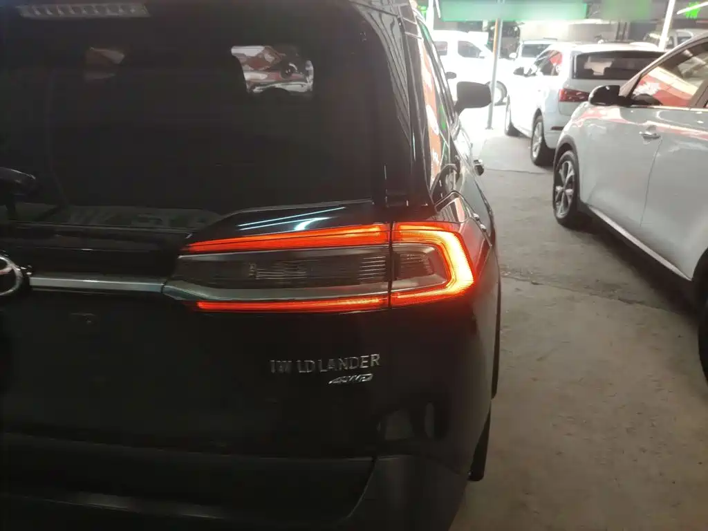 Toyota Wildlander — миниатюра 10