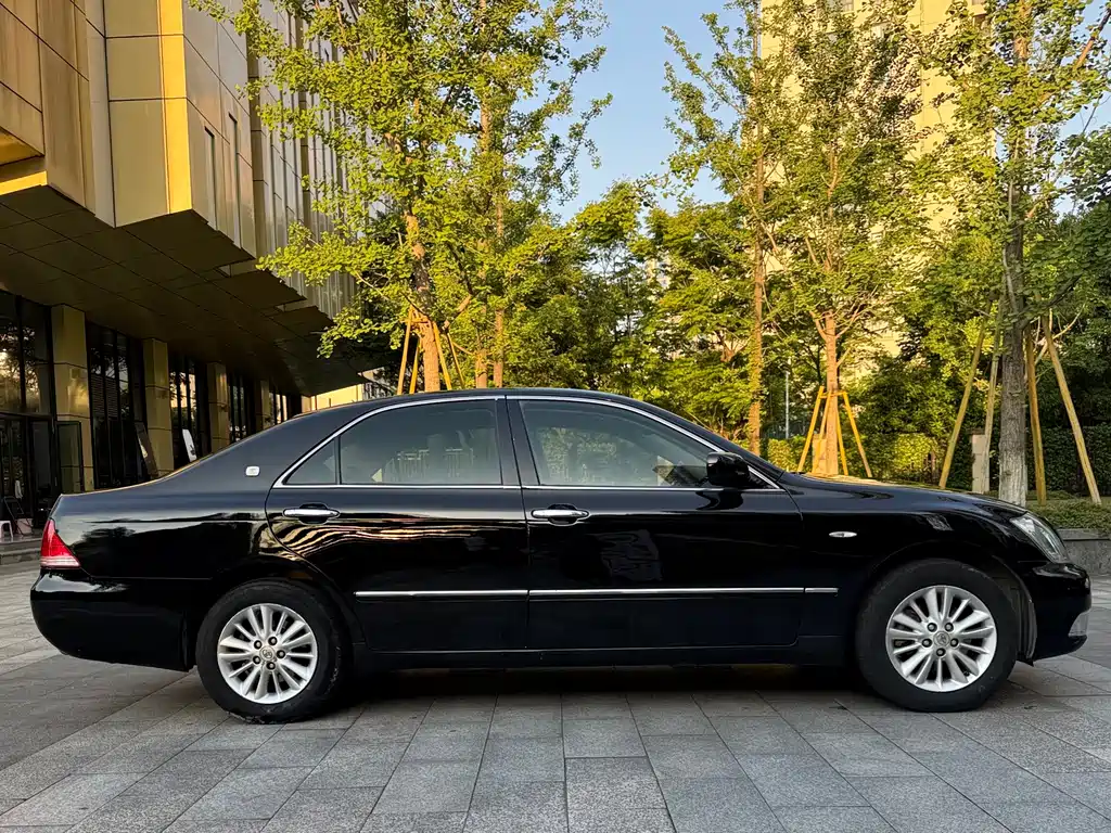 Toyota Crown 2007 2.5L Royal